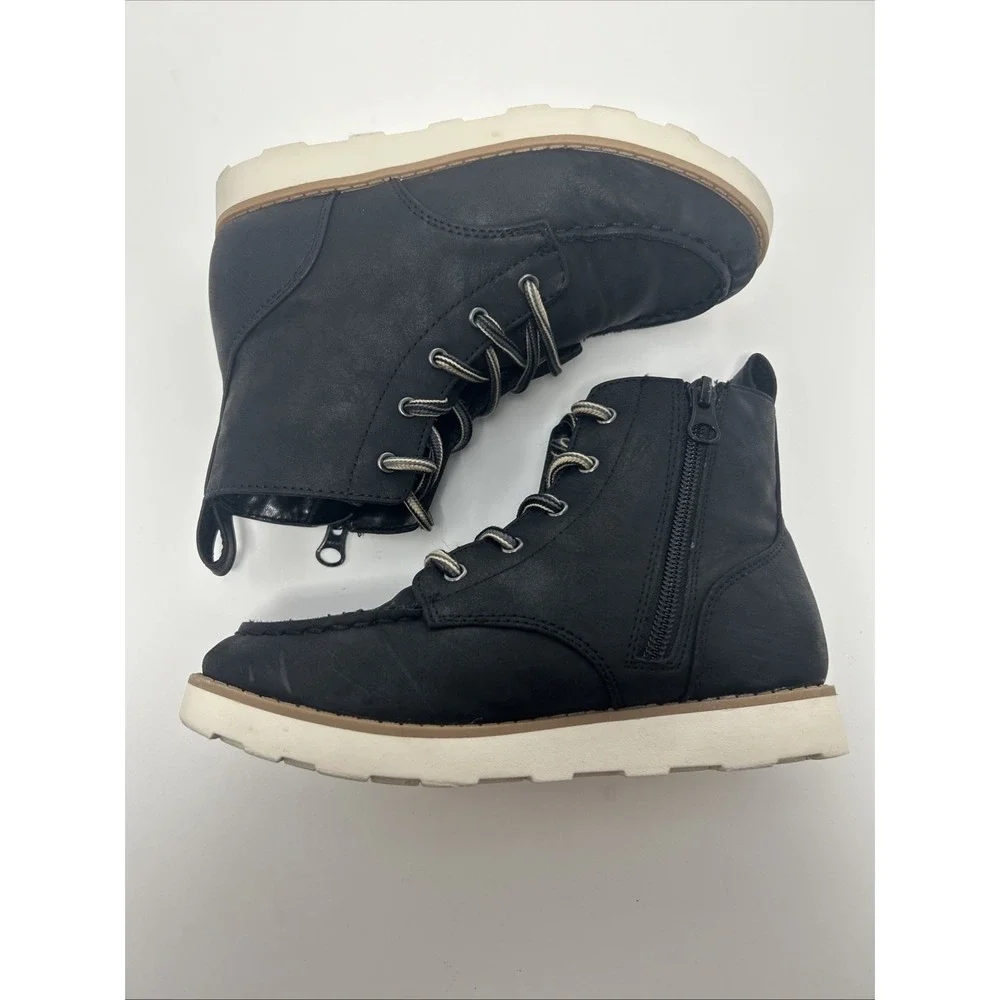 Cat & Jack Bosley Mock Toe Boots Kids Size‎ 1, Black/White Lace Up, Side Zipper